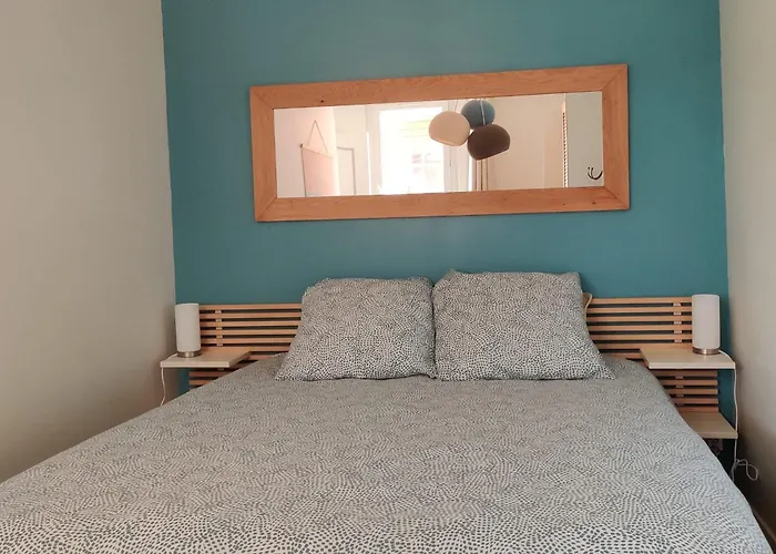 Maison Avec Piscine Au Calme A 2 Pas De Bordeaux