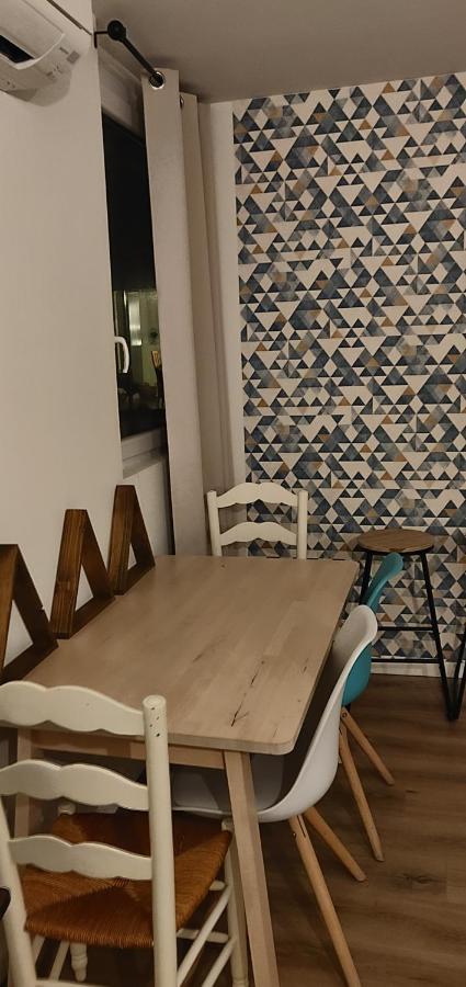 Maison Avec Piscine Au Calme A 2 Pas De Bordeaux * Merignac (Gironde)